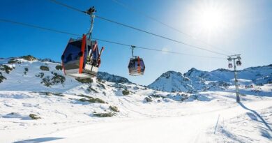 Scatta l'Adamello Ski Raid iridato: in gara 260 concorrenti di 17 nazioni