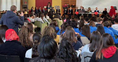 Per prevenire la violenza contro le donne e gli studenti di Palazzolo incontrano il Mostro