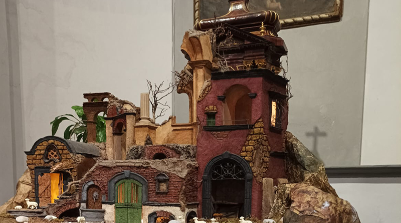 Inaugurata "In cammino con i Magi", la Mostra dei Presepi frutto della collezione di Don Claudio Vezzoli