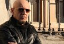 Enrico Ruggeri torna in libreria con “Personaggi e interpreti”: dieci racconti tra memoria, rimpianto e libertà Enrico Ruggeri torna in libreria con “Personaggi e interpreti”: dieci racconti tra memoria, rimpianto e libertà